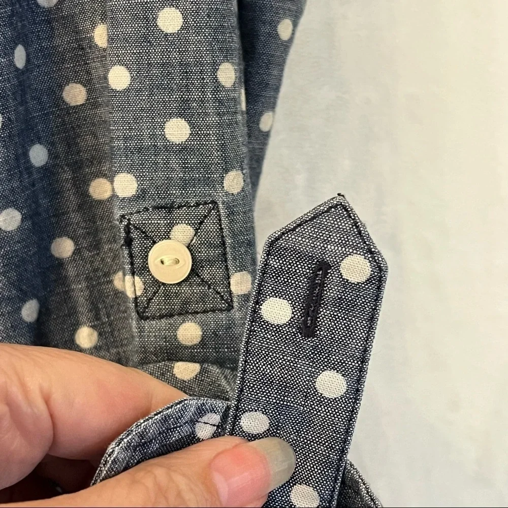 Talbots Chambray Blue White Polka Dot Button Down Shirt Sz 14 Long Sleeve Cotton